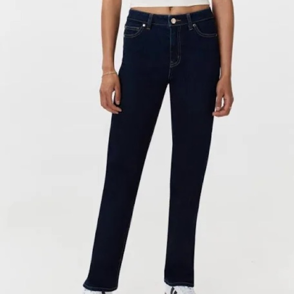 Quince Bella Stretch Straight Leg JeansDark Rinse Blue Size 26 Stylish Denim